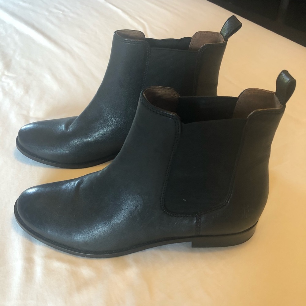Frye short boots size 8.5